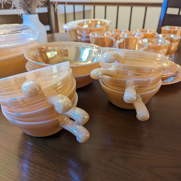 Fire King Vintage Peach Lustre Set - Picture 5 of 6